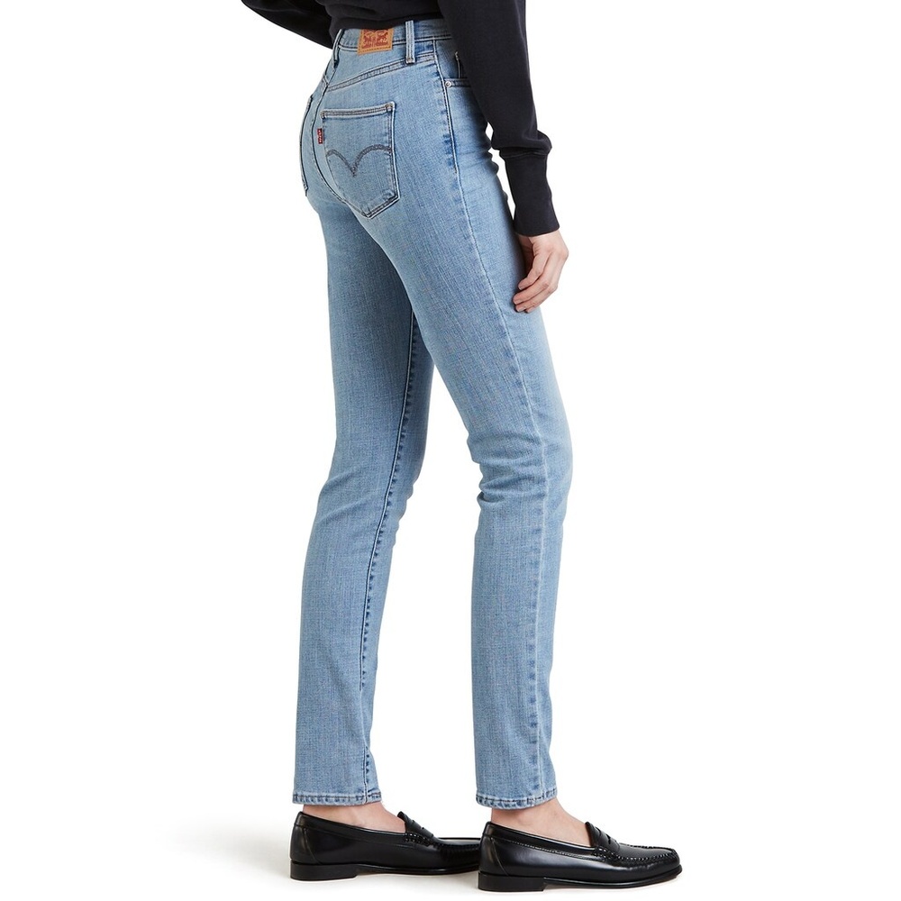 New! Levi's Slimming Skinny Blue Jeans Starry Bright - Picture 2 of 2